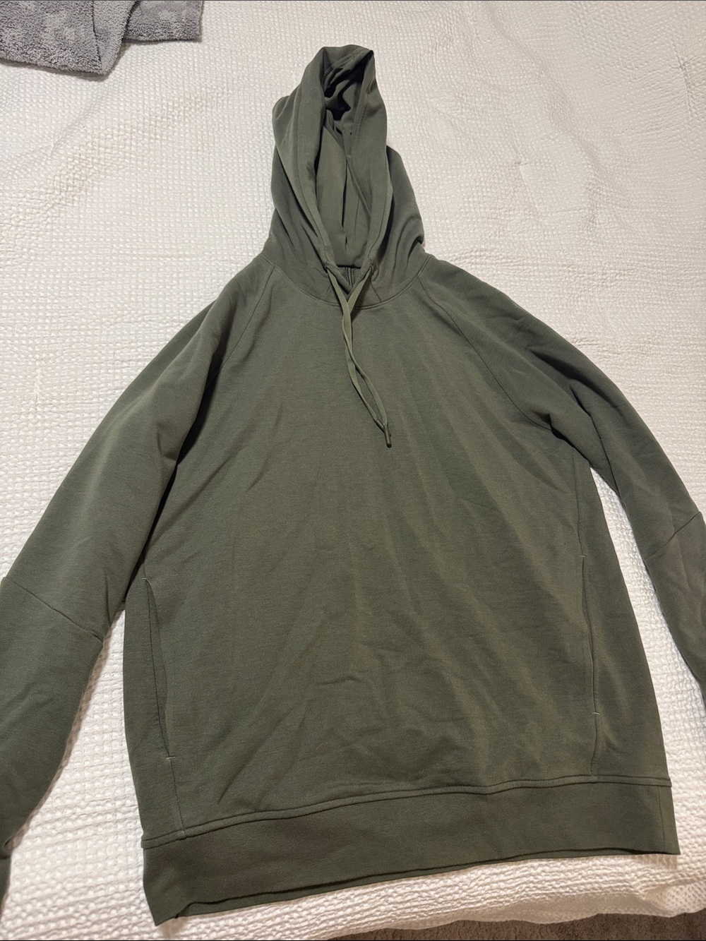 lululemon athletica Olive Green Pullover Hoodie